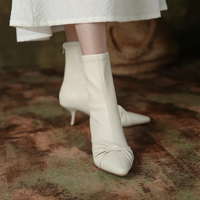 

Женские ботинки из натуральной кожи, черные, бежевые или коричневые ботильоны на высоком каблуке для вечеринки, Осень-зима 2021