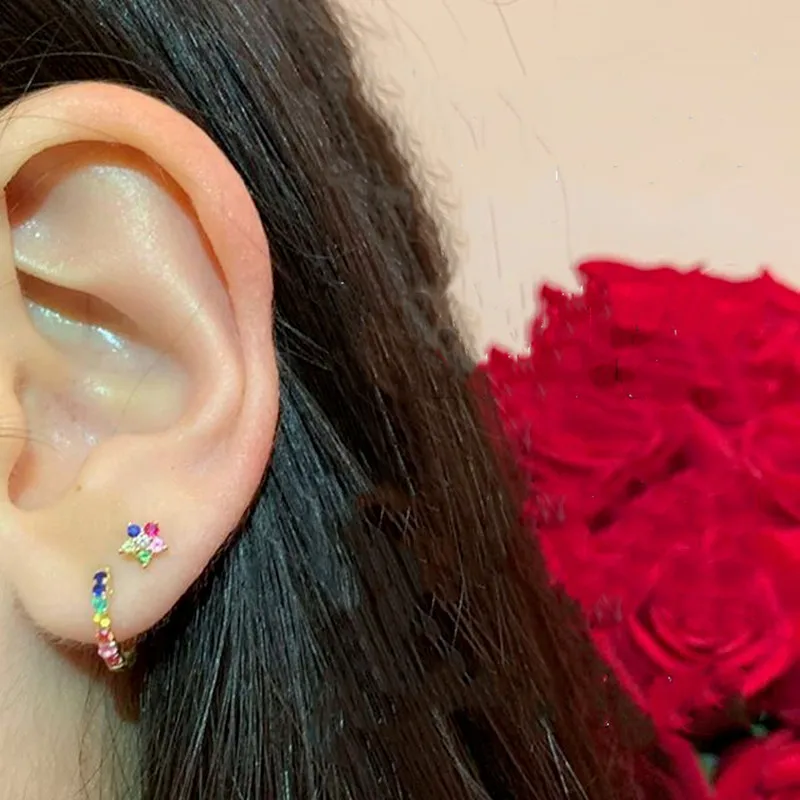 Женские серьги-гвоздики из серебра 925 пробы с фианитом | Украшения и аксессуары