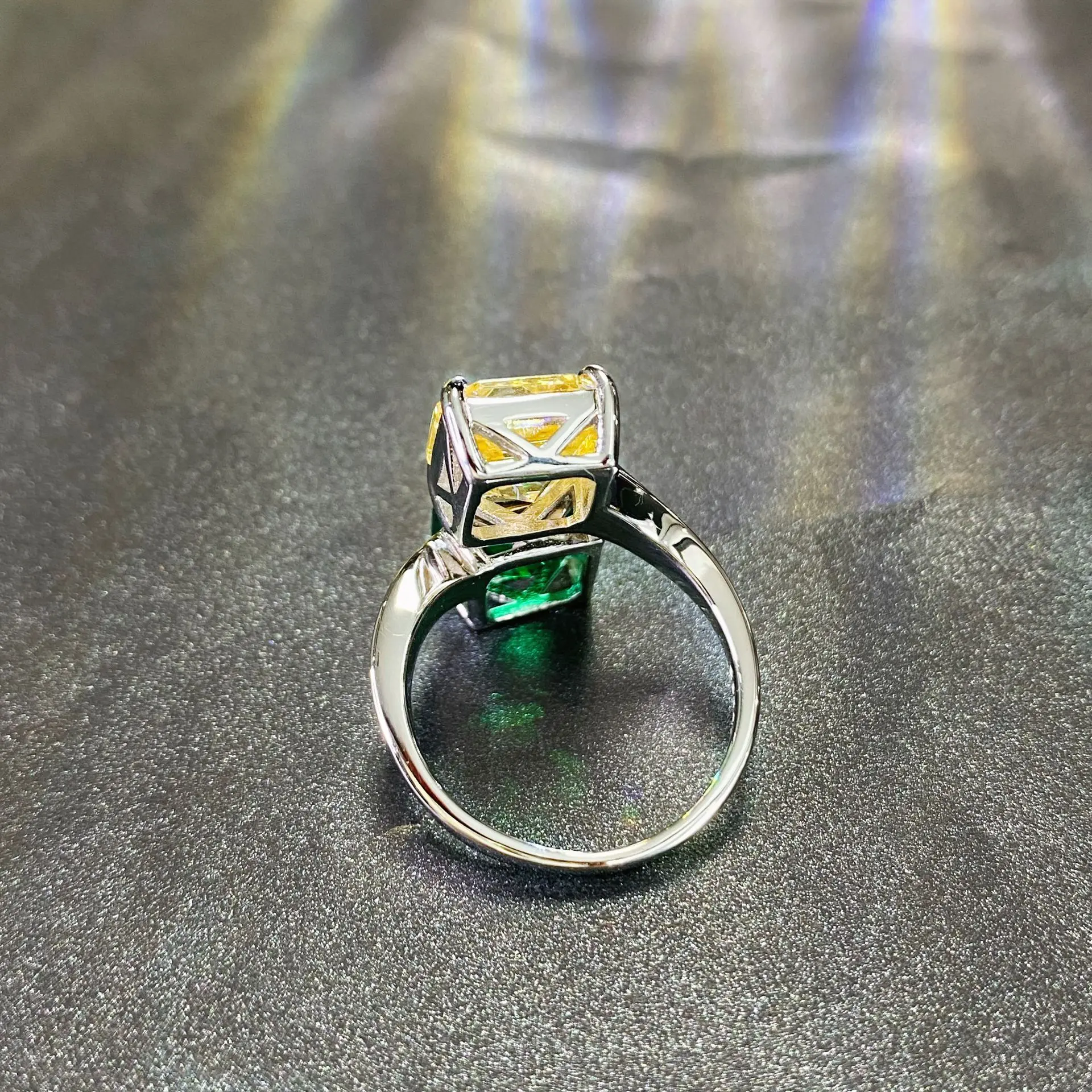 

100% 925 Sterling Silver Created Moissanite Emerald Citrine Ring Anniversary Wedding Bands Fine Jewelry Rings For Women