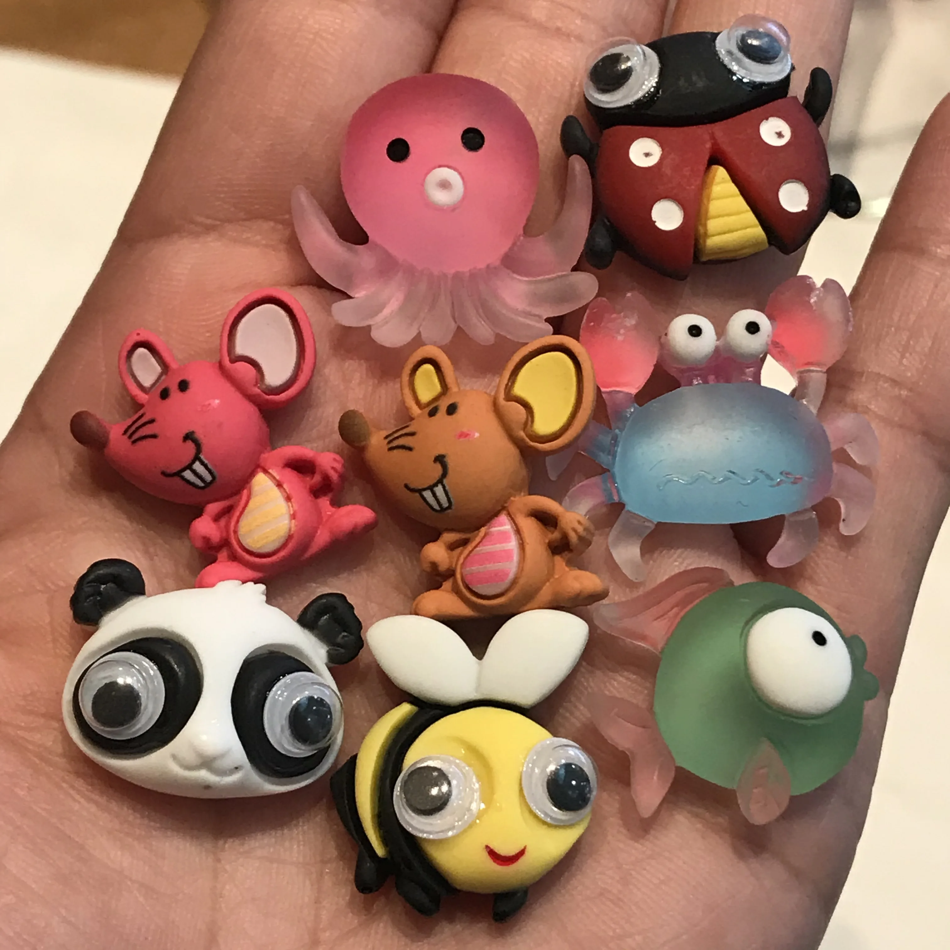 8 шт./лот Мультяшные животные рыбка пчела мышь панда рисунок резина плоская