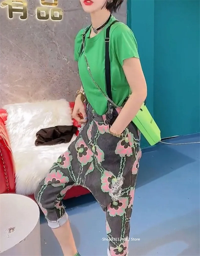 European Goods Tide Brand Design Sense Flower Pattern Hole Cropped Feet Harem Pants Female 2021 Summer High Waist Slim Overalls
