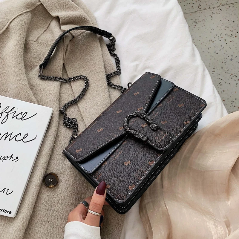 Маленькая сумка на цепочке женская 2019 популярная новая волна корейская модная