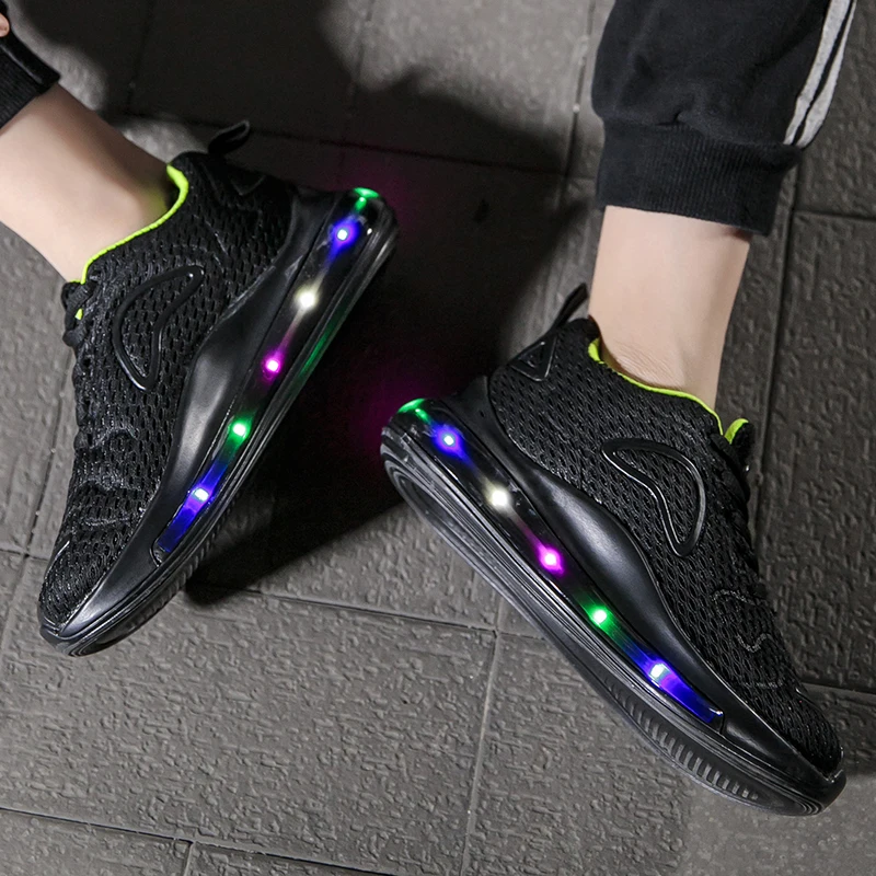 

Kids Luminous Sneakers Children Running Shoes for Boys Girls Lightweight Comfortable Shoes Boys Girls LED Lighted Trainer Sport