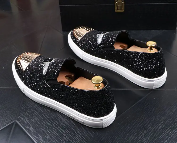 men's shoes casual rivets Fashion men flat bees man sneaker genuine leather tennis loafers lazy | Обувь