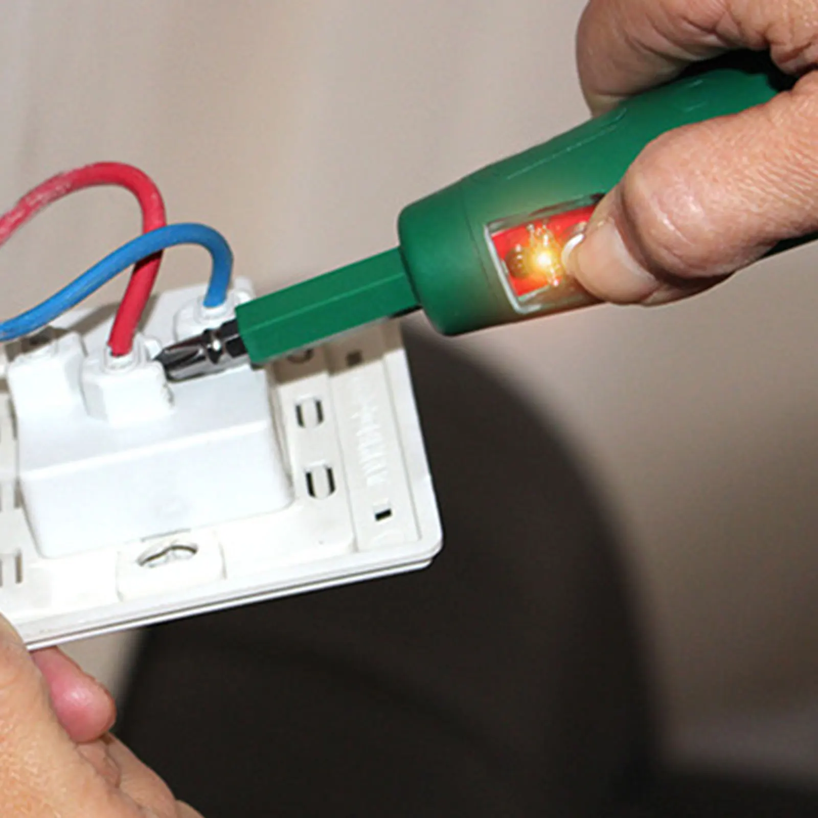 

2 In 1 Multifunction Wire Stripping Plier Screwdriver Electrical Tester Pencil Tool Non-contact AC Voltage Detector Tester Meter