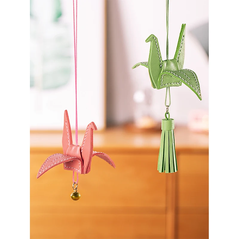 

Leather craft tools DIY material package car pendants jewelry pendants hand-stitched real cowhide sewing accessories set