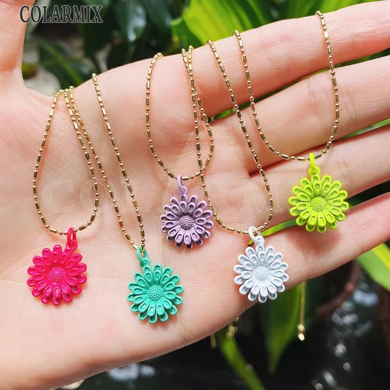 

8 Pieces Enamel Daisy pendant Necklace Fashion Tiny Flower Pendant Jewelry Pendant Accessories Necklace 31739