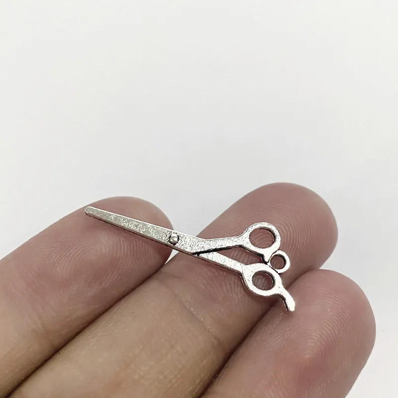 

10pcs Charms Barber Scissors 30x9mm Tibetan Silver Color Pendants Antique Jewelry Making DIY Handmade Craft Accessories