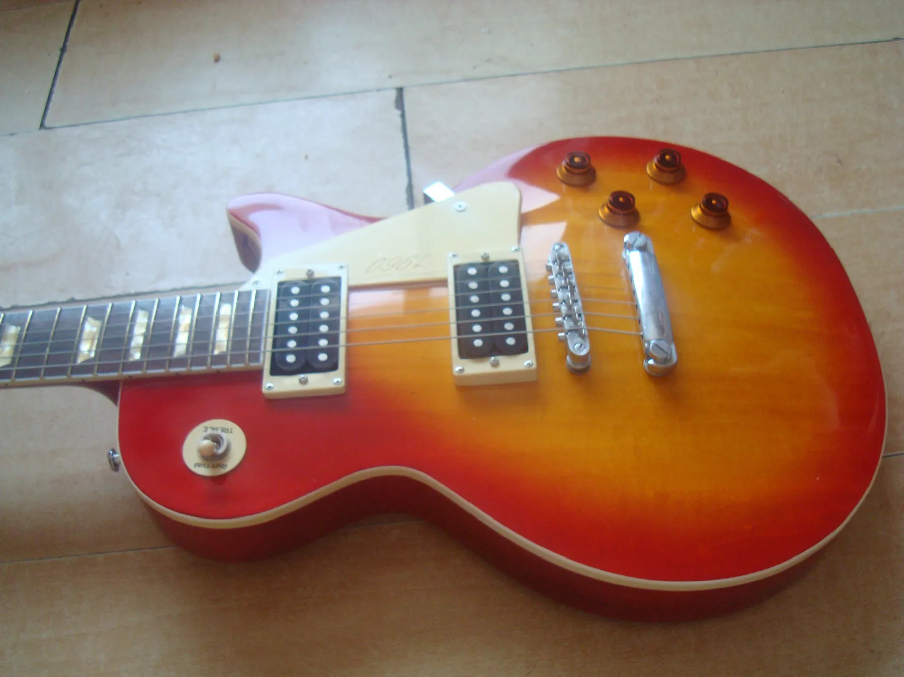 Новая стандартная лимонная ГИТАРА LP CS cherry sunburst MAPLE top hony burst корпус из красного