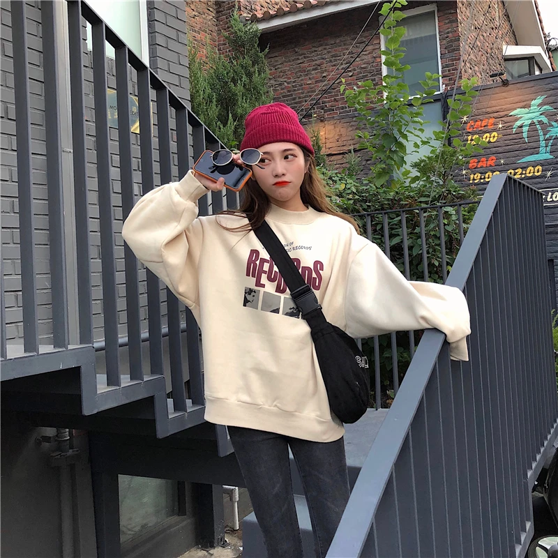 

2019 New autumn Fashion Women Long sleeve Printing Letter Loose T-shirt Warm Round neck Sweater Female Sweatshirt cc1592