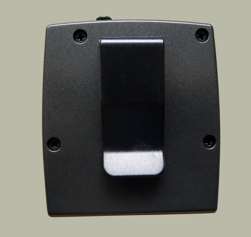 

Professional Wireless Microphone System UHF Frequencies Transmitter and Receiver Lavalier Lapel Microphone