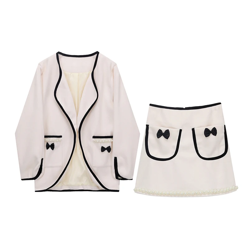 

Кардиган кашемировый с высокой талией и короткой юбкой