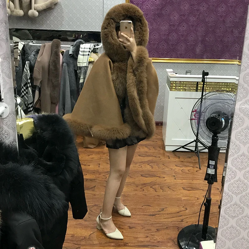 2021 Women Cashmere Capes With Real Fox Fur Hooded Collar Wraps Luxury Female Winter Scarf Stole Pashmina Lady Coat Poncho |