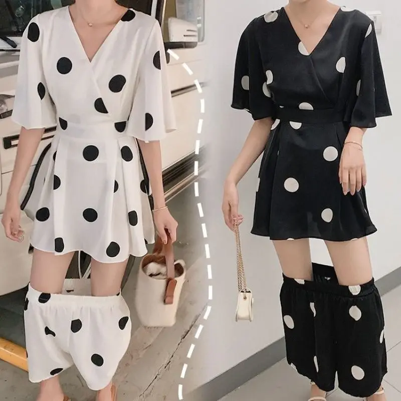 

Suit, female summer two-piece suit with crushed flowers fashion chiffon dress thin leg shorts suit