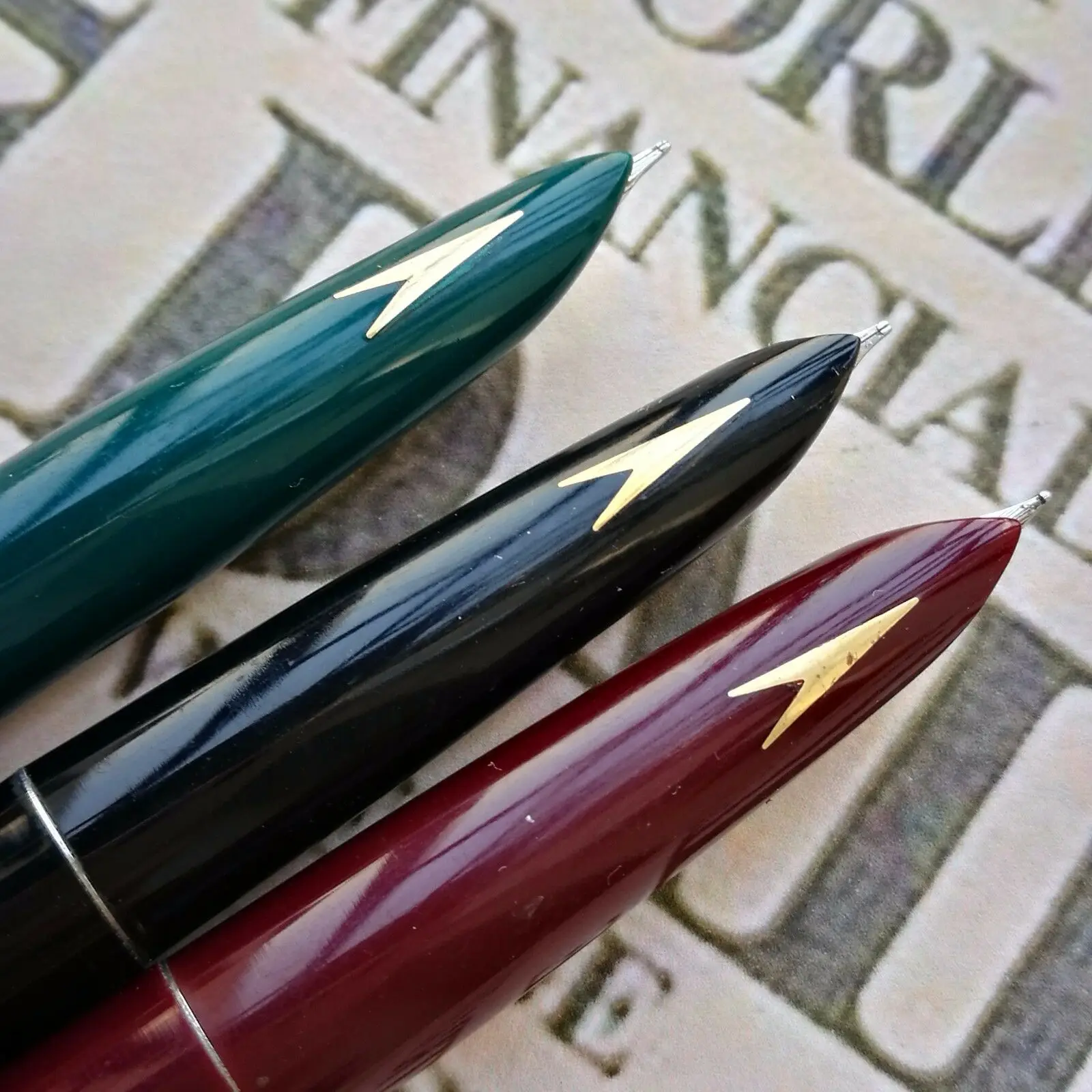 3 шт. ручки с ранним героем 329 2 авторучка чернильная ручка со стрелкой винтажная