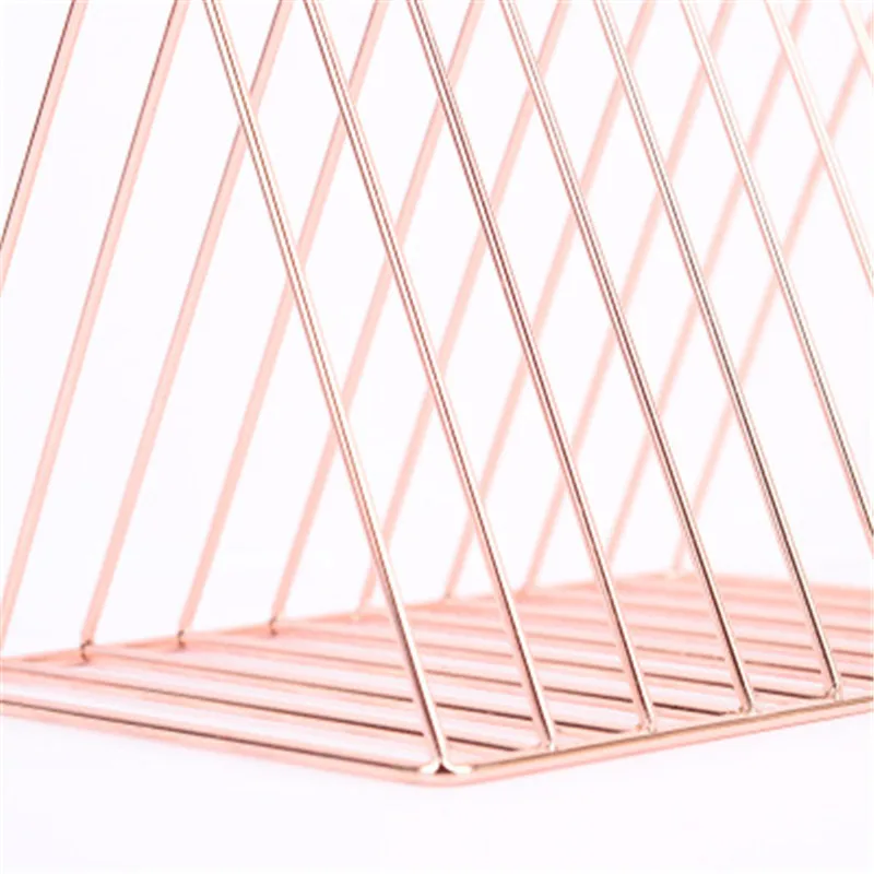 Nordic creative simple modern wrought iron small bookshelf magazine rack desktop storage table decoration | Дом и сад