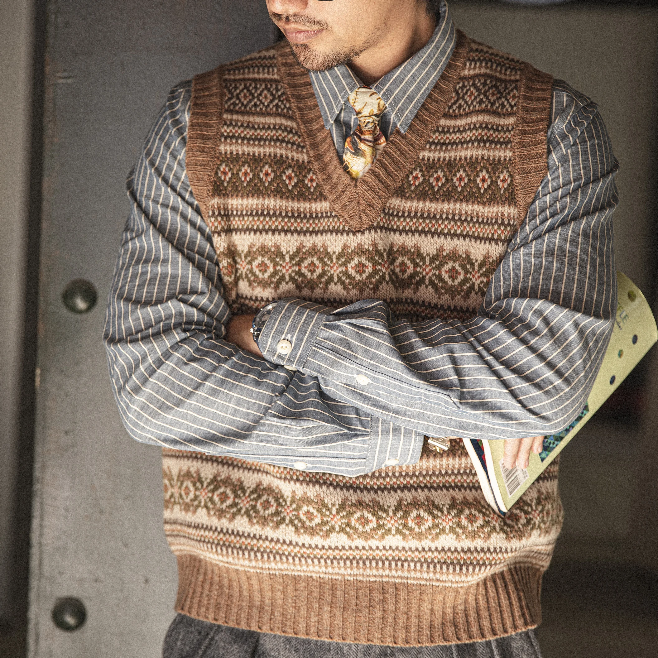 

Мой-0008 100% шерсть, винтажный высококачественный жилет, жилет с изображением яркого острова, Азиатский Размер, прочтите описание перед заказо...