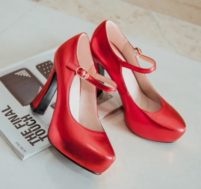 Новые профессиональные женские туфли на высоком каблуке с золотыми и