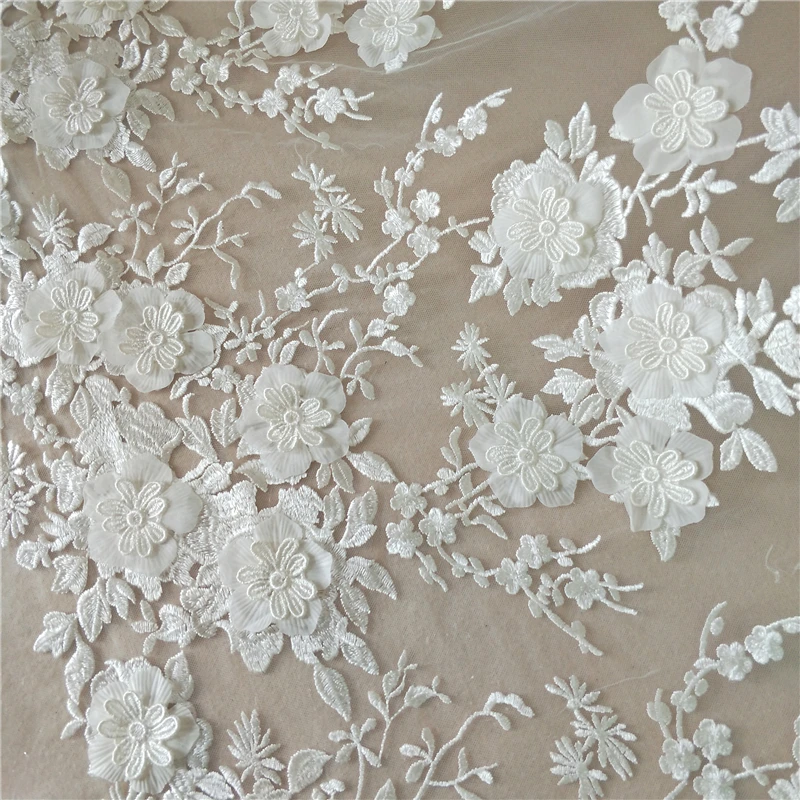 

Super! 3D appliqued flowers lace fabric ivory, embroideries wedding lace fabric, bridal gowns lace material 2020