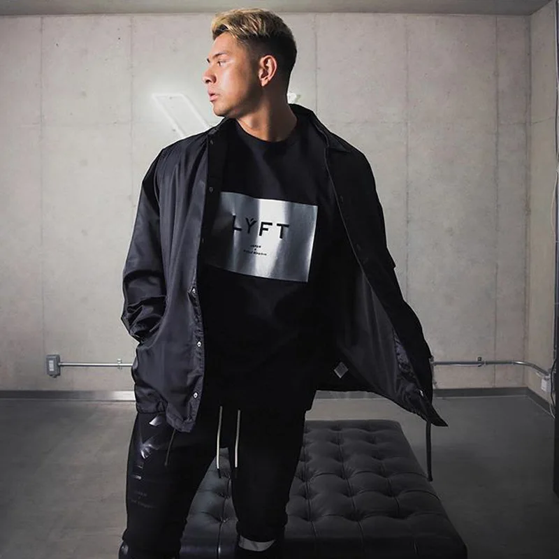 

2020 New Sports Short Sleeve Men Breathable Training Outdoor Casual Sleeve Fitness Men's T-shirt Fitness Gym Running Clothes