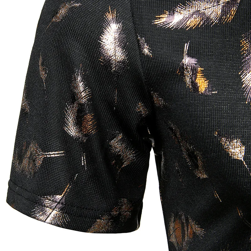 Футболка мужская с золотым принтом перьев короткий рукав V-образный вырез