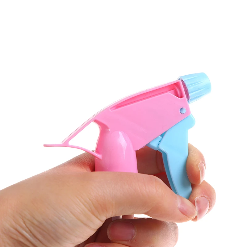 

1Pc Random Flower Irrigation Spray Water Bottle Plastic Multicolor Sprayers Home Plants Water Sprayers Garden Supplies