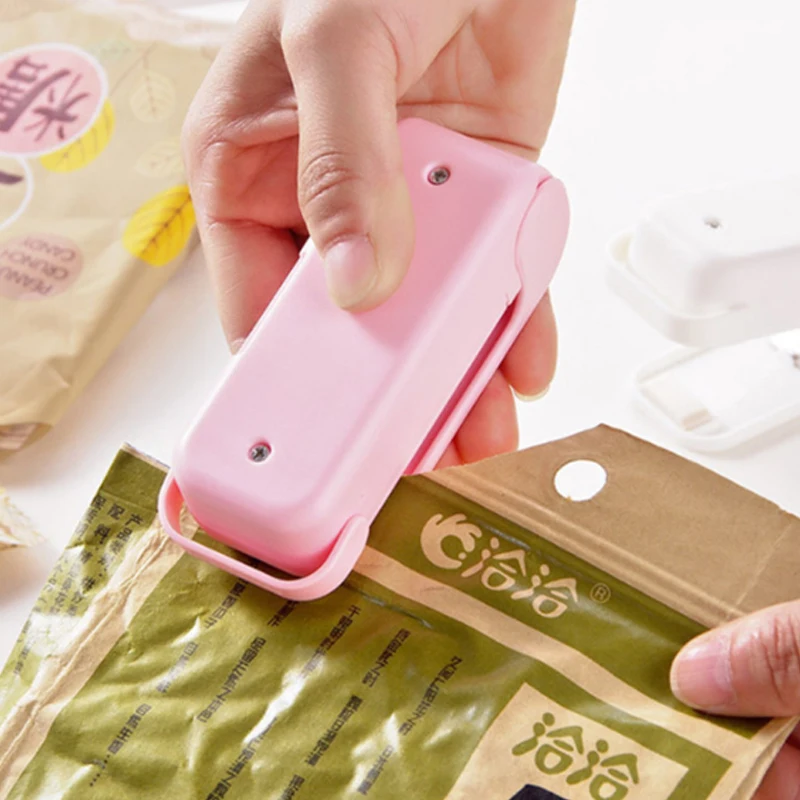 

New Mini Sealer Machine Bag Clips Portable Heat Sealing Seal Plastic Snack Packing Sealer Food Preservation Home Kitchen Storage