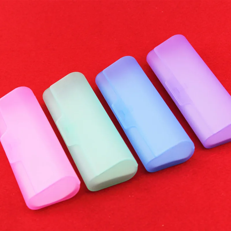 Пластиковый футляр для солнцезащитных очков с оптической оправой Женский