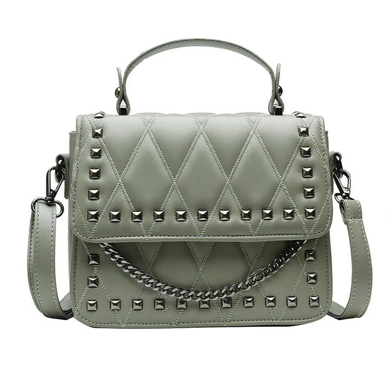 Женская сумка с вышивкой на цепочке новинка 2020 дикая модная маленькая квадратная