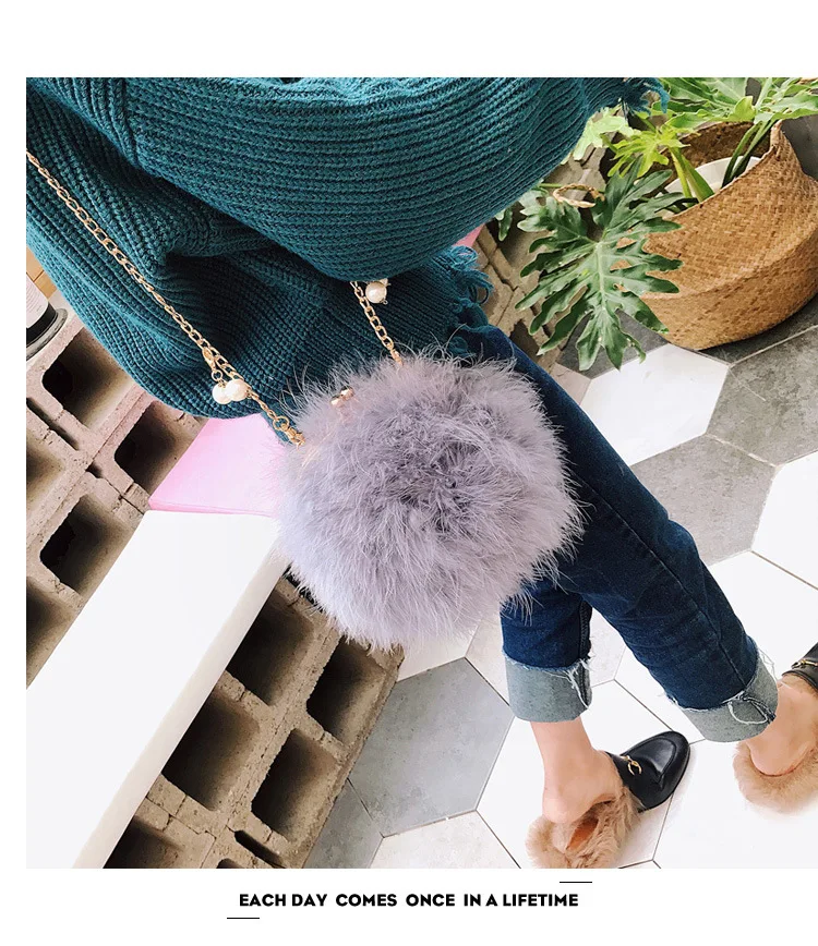 Luxury Designer Fur Purse Women Ostrich Feathers Evening Party Bag Famous Brand Handbag Fall Winter Party Day Cluthes Drop Ship