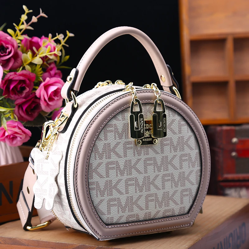 

Circular Bags for Women 2021 New Fashion Letter Printing Single Shoulder Bags Ladies Designer Cow Leather Purses and Handbags Cc