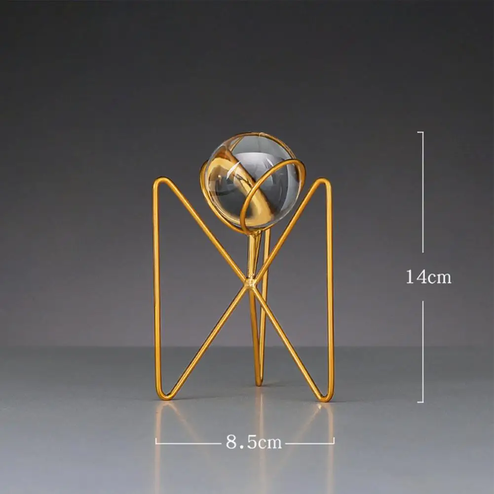 

Geometry Display Mold Desktop Decoration Innovative Wear-resistant Wrought Iron Simple Faux Crystal Ball for Daily Use