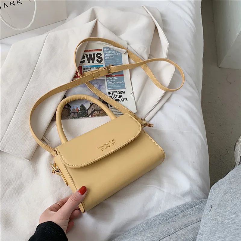 

High-quality Korean Version of The Pure Color Handbag 2021 New Trendy Fashion Hand Ladies Small Square Bag Net Red Messenger Bag