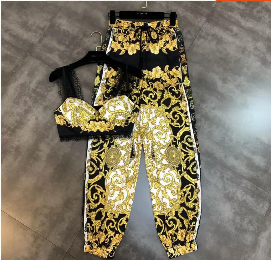 Новый Винтажный жилет в стиле барокко с декоративным узором + брюки высокой
