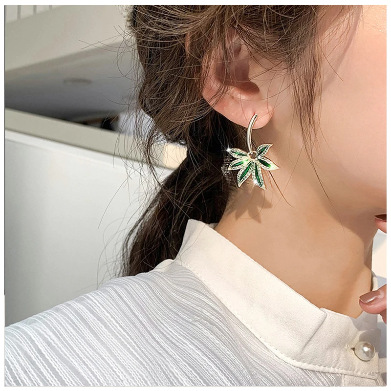 Серьги в виде листьев модные ювелирные изделия зеленые цветные женские серьги