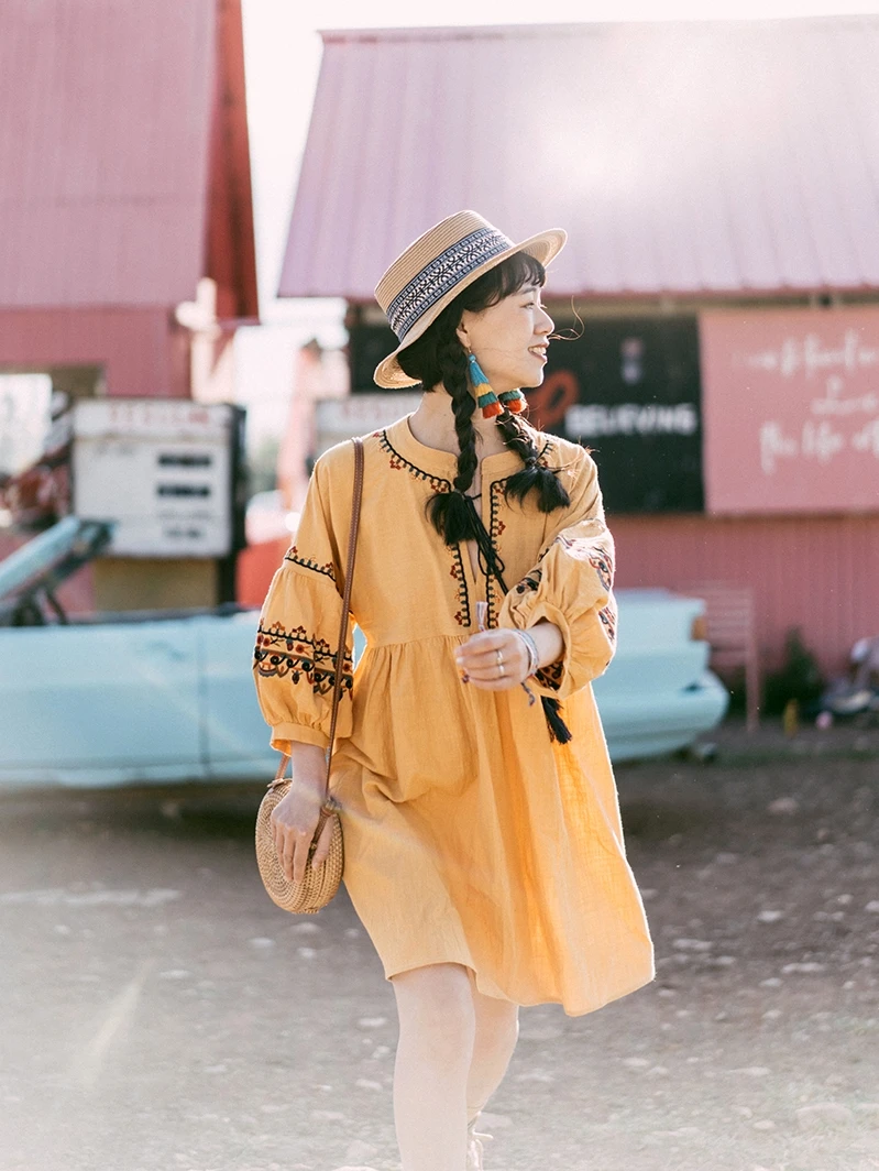 Национальная ветряная юбка маленькое платье чтобы носить хлопковое вышитое