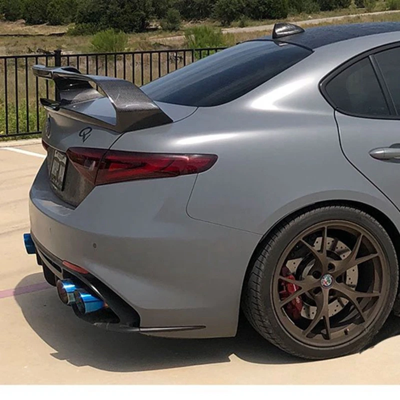 

For Alfa Romeo Giulia 2015-2019 high quality Carbon Fiber rear boot Wing Spoiler Rear Roof Spoiler Wing Trunk Lip Boot Cover