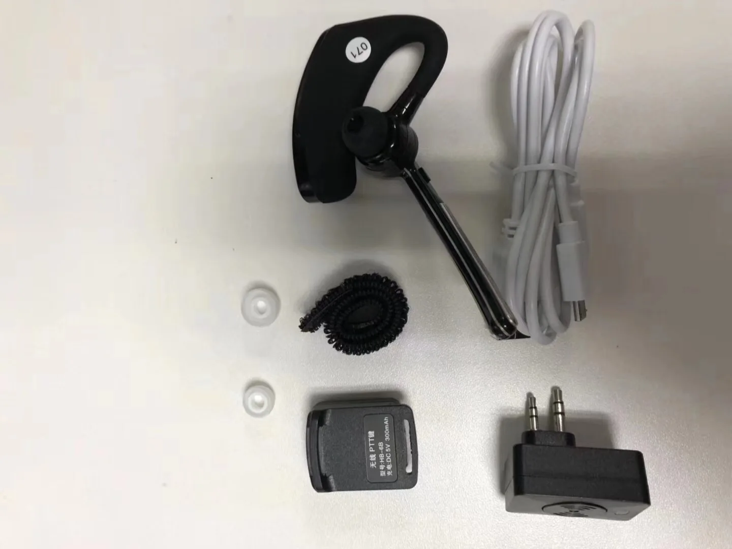 Bluetooth Беспроводной адаптера переменного тока + радиотелефон с гарнитурой PTT для