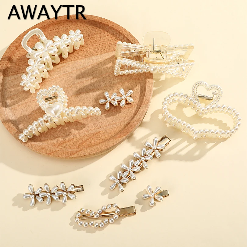 

AWAYTR 1Set Pearls Hair Clips Hair Claw for Women Fashion Geometric Flower Barrettes Headwear Girls Sweet Hairpins