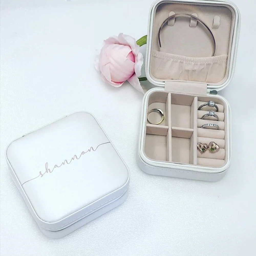 Personalized name text Jewelry Case Soft Leatherette for Travel Custom Bridesmaid Mother's Day Birthday Gifts nice comestic box | Дом и