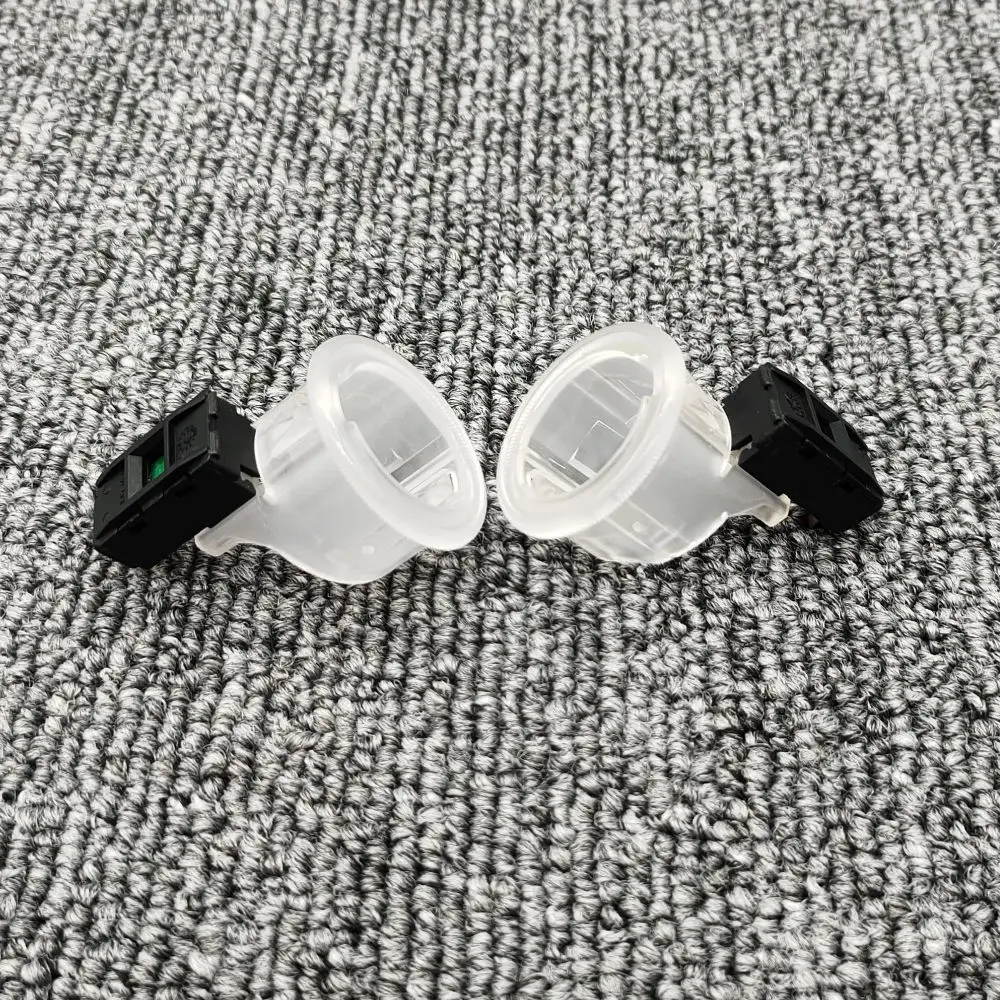 

Для Golf 7 Passat B8 Tiguan Touran светодиодная сигаресветильник, осветительный прибор, зажим, белый свет, запчасти для автомобиля