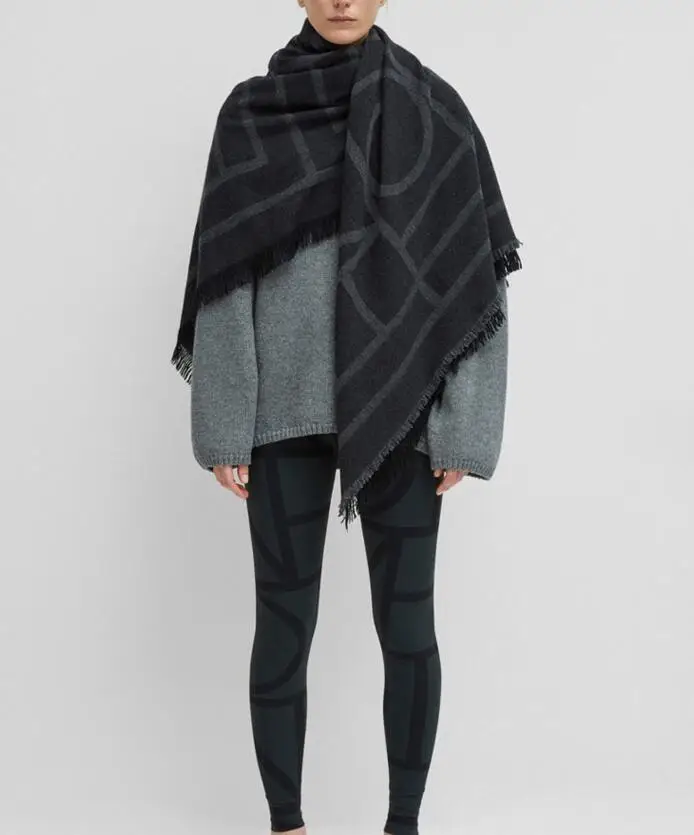 Шарфы женские из смеси шерсти 150 см 2019| |