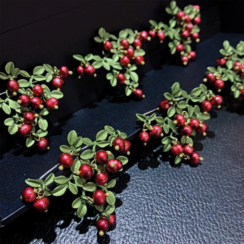 Ювелирные изделия зеленая крашеная Клюква жемчужная Пряжка для шаль брошь в виде