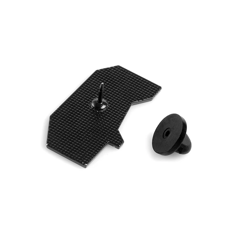 Игра включена! Эмалированная брошь в стиле ретро с изображением аркадной консоли