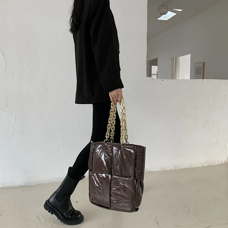 

Thick Chain Crossbody Bag for Women 2021 Vintage Single Shoulder Tote Bags Ladies Big Capacity Shopping Handbag Channels Handbag