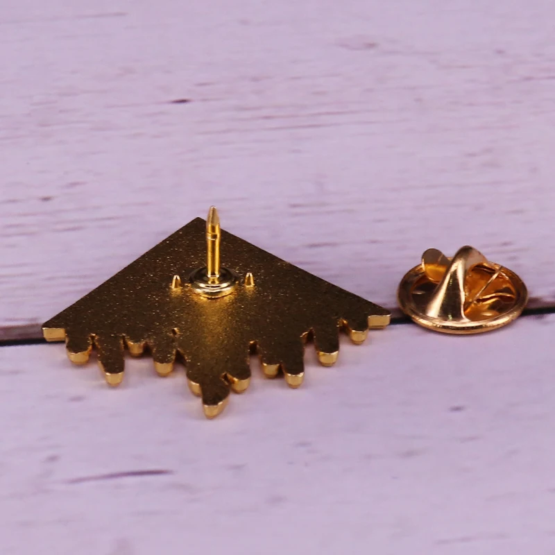 Брошь в виде глаза стиле Пикассо|Броши| |