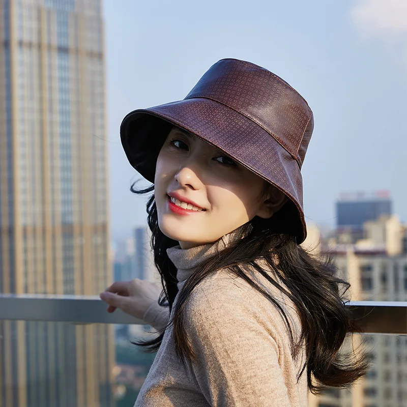 

Classic Black Fur Bucket Hats Women Man Outdoor Travel High Quality Sheepskin Fisherman Cap Unisex Casual Panama Hat Winter Hats