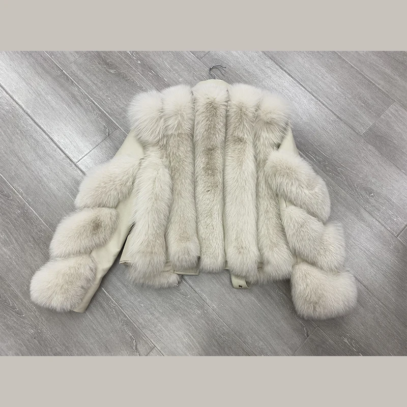 2020 Winter Hot Sale 100% Genuine Fox Fur Leathe Jackets Sheepskin Coat Fashion Women Thick Fox Fur Locomotive Jacket