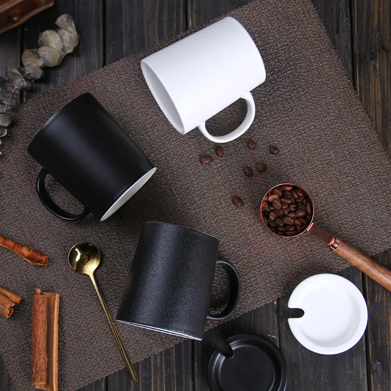 

Круглая керамическая кружка для кофе, креативная короткая кружка с ручкой из матовой глазури, фарфоровая кружка для завтрака и молока, летн...