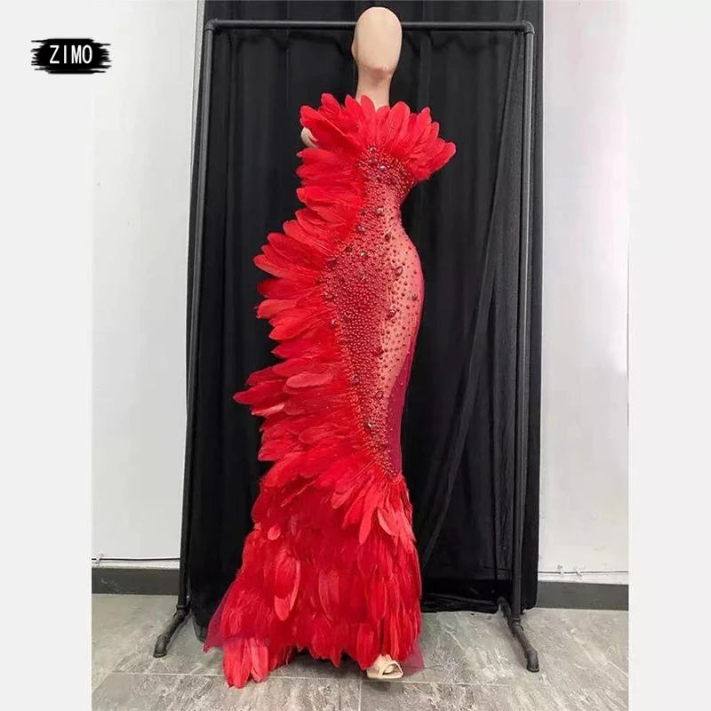 

Роскошное красное прозрачное Сетчатое платье макси с кристаллами, женское сексуальное вечернее платье с лямкой на шее и перьями, дизайнерс...